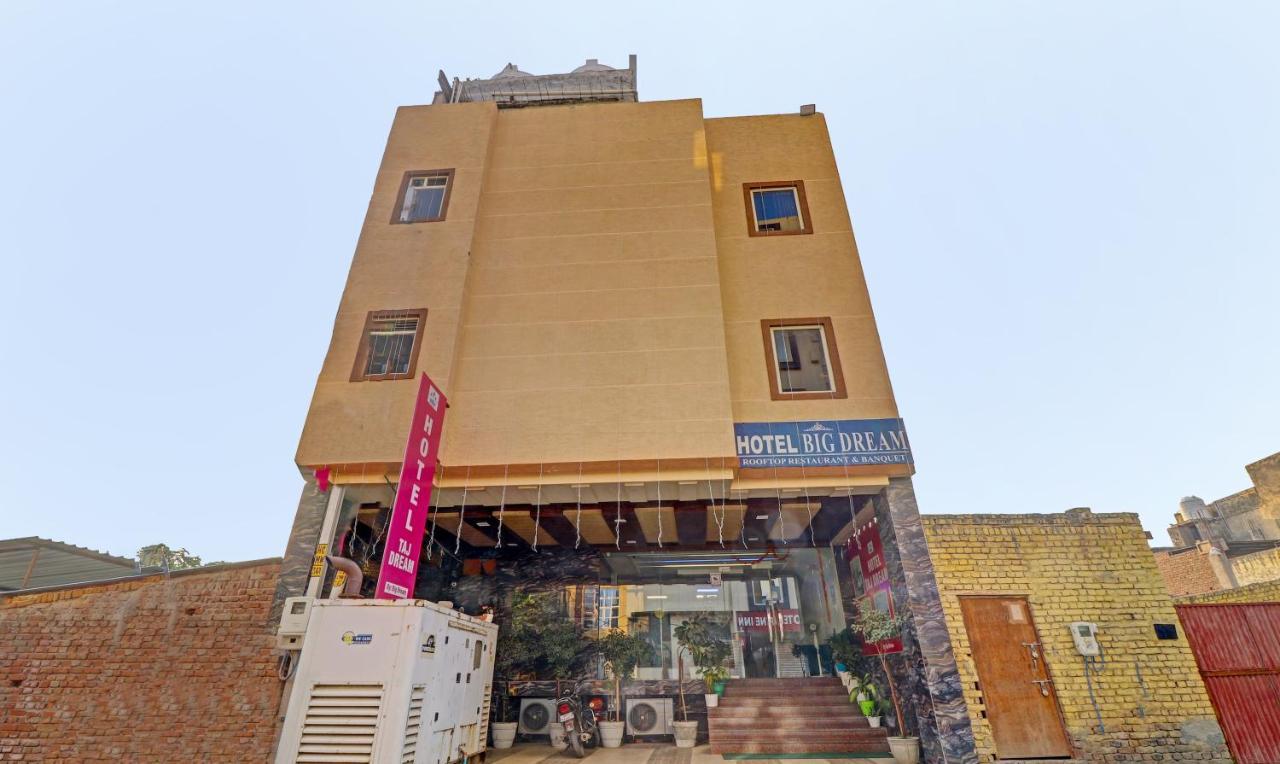 فندق Treebo Taj Dream آغْرا المظهر الخارجي الصورة